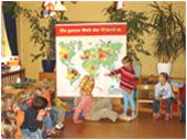 foto van kinderen met verhaal over fruit