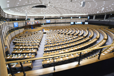 Quelle Six Dun Shutterstock_com  The European Parliament hemicycle