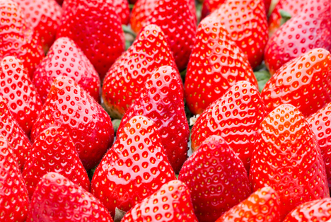 BLE-Marktbericht Erdbeeren KW 17: Nach Ostern schränkte die Nachfrage ein