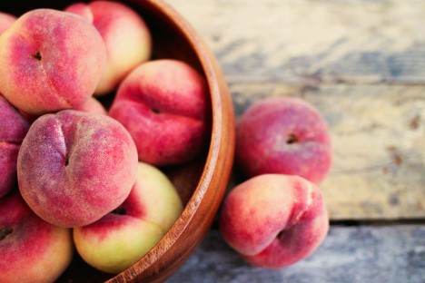 Türkei: Pfirsich- und Nektarinenproduktion soll dank Modernisierung der Obstplantagen 1,2 Millionen Tonnen erreichen