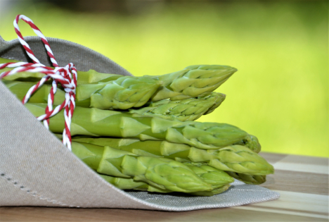 BLE-Marktbericht KW 15 / 26: Grünspargel - Inländische Angebote dominieren