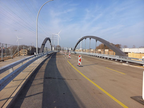 Finkenwerder Brücke