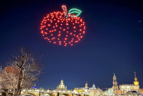 Der Tag des Deutschen Apfels wurde mit einer Drohnenshow über Dresden gefeiert