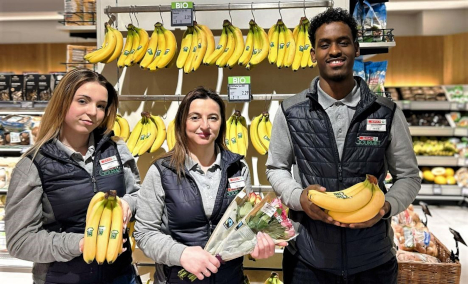 49 Spar-Gourmet-Supermärkte verkauften im Februar 12 Tonnen mehr FAIRTRADE-Bananen