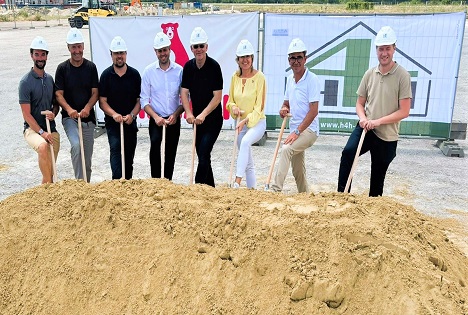 Beerenspezialist Herbert Widmann: Spatenstich für neuen Standort in Münchendorf bei Wien
