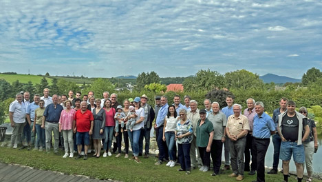 Die Teilnehmer der diesjährigen Sommertagung der Bundesfachgruppe Obstbau. Foto © Urbanietz