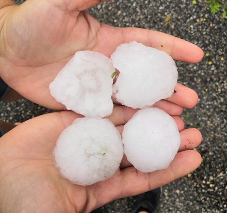 Hagelschlossen nach Unwetter in Oberösterreich. Foto © Österreichische Hagelversicherung