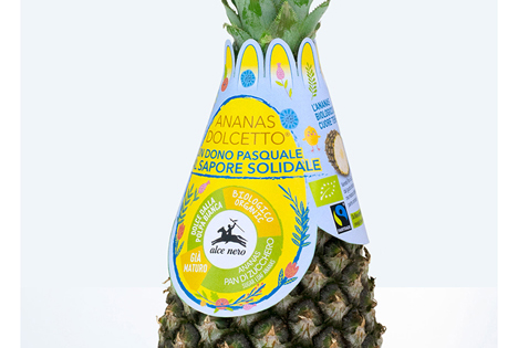 Italien: Ananas Dolcetto Alce Nero kleidet sich zu Ostern für Solidarität